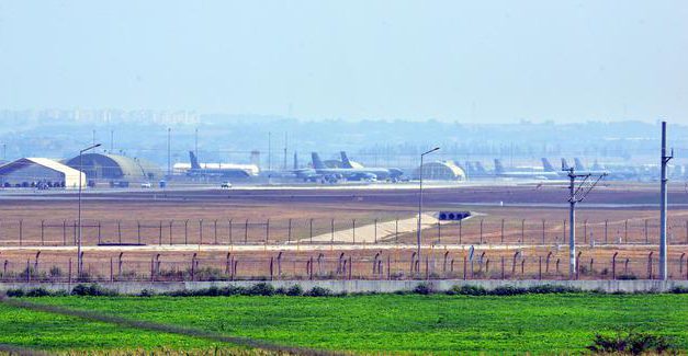 ABD Avrupa Kuvvetleri Komutanı İncirlik’te